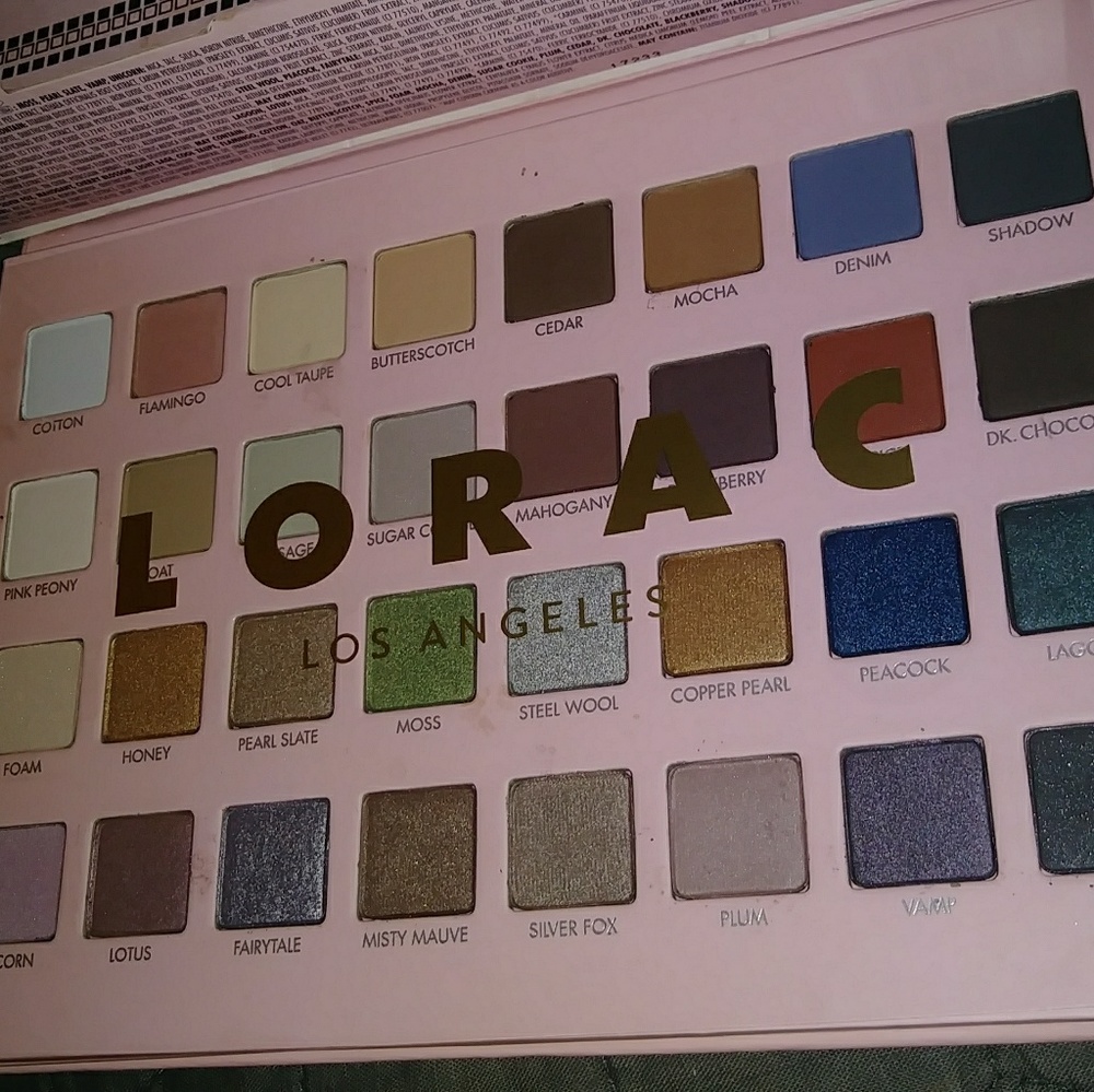 NIB Lorac Mega Pro 4 Shadow Palette